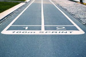 100m vs 200m Sprinting: How the Events Differ in Speed and Strategy