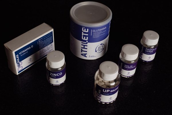 travel nutrition for athletes